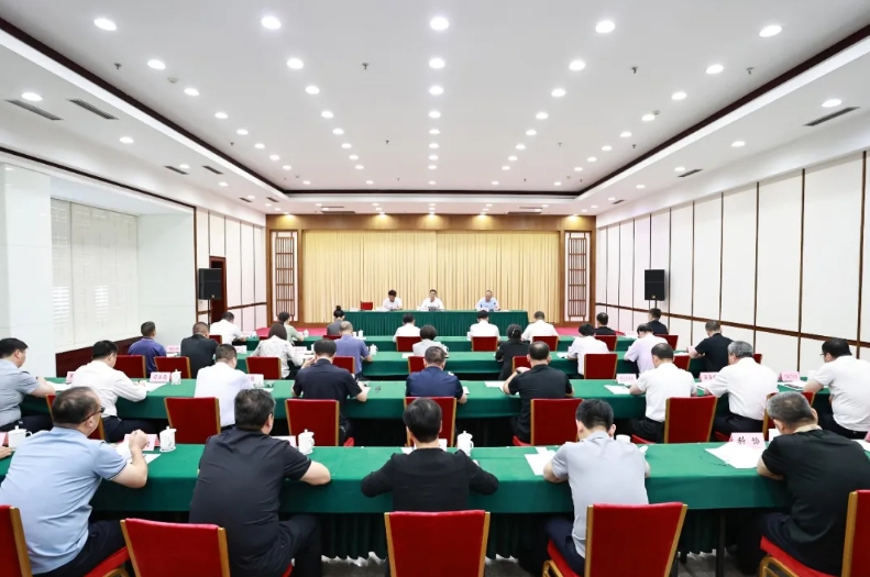我市召開2024年食品安全委員會全體會議，深化監(jiān)管與服務創(chuàng)新